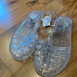 4Y clear jelly sandals NWT